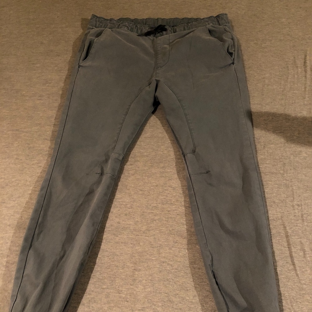 Bullhead Mens skinny small green joggers